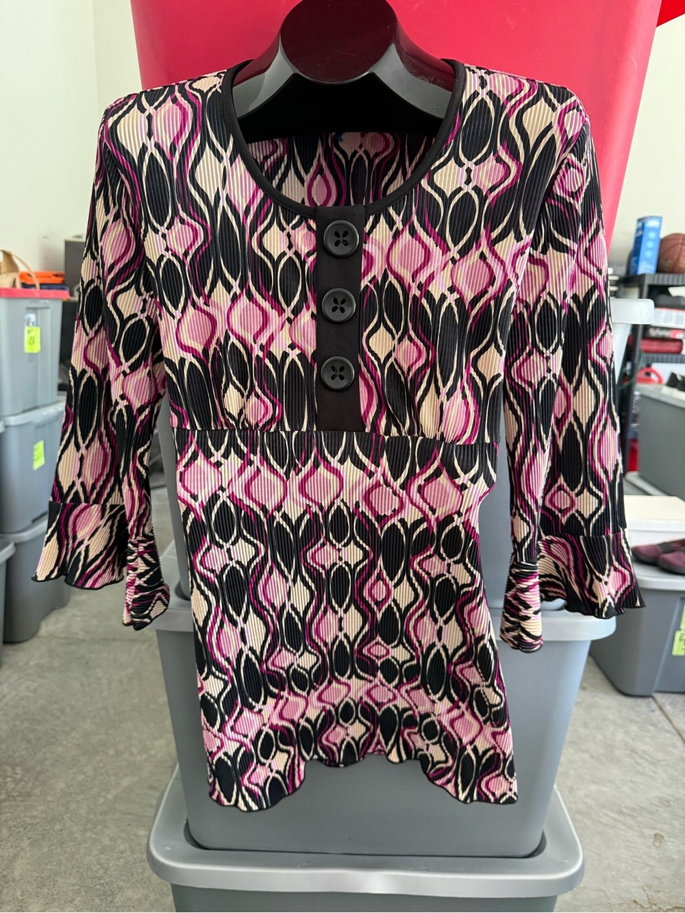 Women’s Patterned Pink and Black Scoop Neck Top with Button Placket mp71